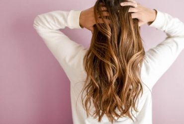 خواص شگفت انگیز پسته برای سلامت مو