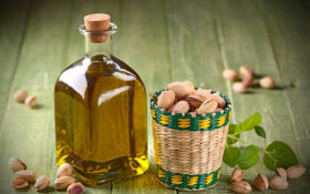 ۴ خاصیت روغن پسته برای بدن که نمیدانید