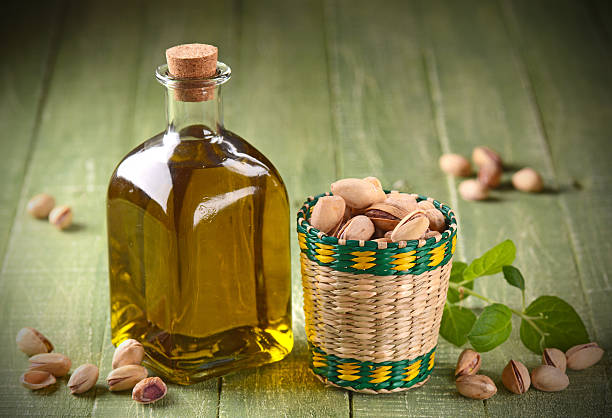 کرم پسته داهیر
